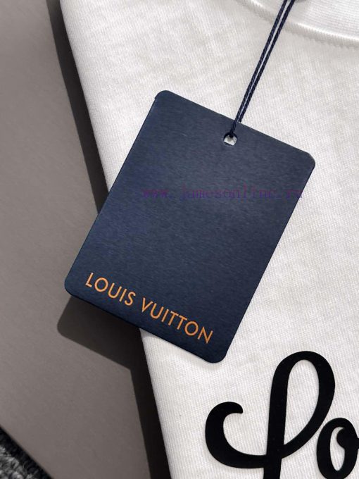 LV2025SS Spring/Summer Round Neck Fashion Short Sleeve T-shirt Synchronized With The Official W 5awc5hy4 - Image 6