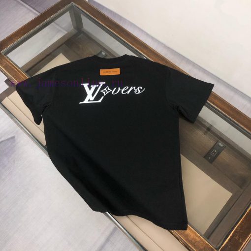 Louis Vuitton/LV 2025 Couple's Front And Back Logo Printed Round Neck Short Sleeved Couple T-sh jx8csgxg - Image 3