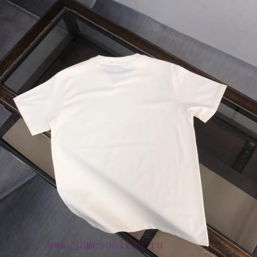 GUCCI's New Summer Round Neck Short Sleeved T-shirt Is Made Of High-end Pure Cotton Fabric With 1j0b6vyg - Image 9