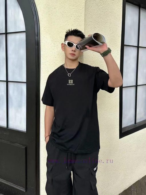 Givenchy Givenchy In Early Spring 2025Fabric: 26 Count Pure Cotton Double YarnWeight 330gSize S 8wehikjg