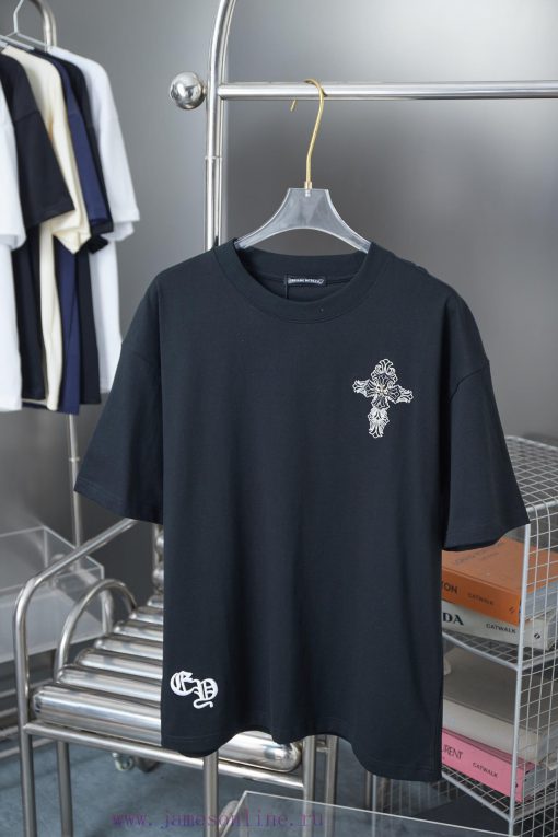 Ch * Ome Hearte 25SS Early Spring New Collection Croheart Patch Short SleeveLight Luxury Fashio uek3tyt0