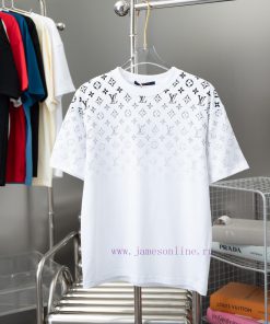 High-qualityLv 2025 Early Spring New Item Louis Vuitton MONOGRAM Vintage Gradient Short Sleeved z3mizal7