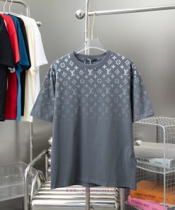 High-qualityLv 2025 Early Spring New Item Louis Vuitton MONOGRAM Vintage Gradient Short Sleeved ogn754jc