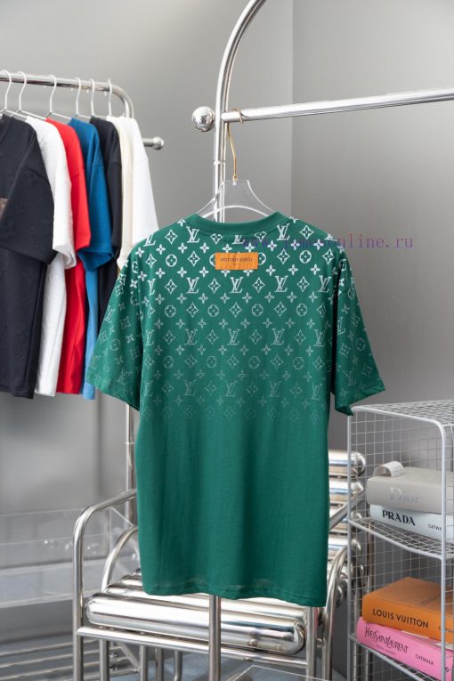High-qualityLv 2025 Early Spring New Item Louis Vuitton MONOGRAM Vintage Gradient Short Sleeved 1tk0zzdp - Image 3