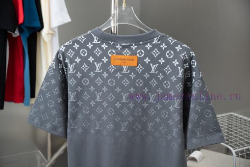 High-qualityLv 2025 Early Spring New Item Louis Vuitton MONOGRAM Vintage Gradient Short Sleeved ogn754jc - Image 8