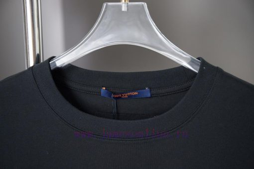 Louis LV 25ss Early Spring New Short Sleeved Contrasting LV Embroidered Short SleevedLight Luxu 0yy02k1m - Image 4
