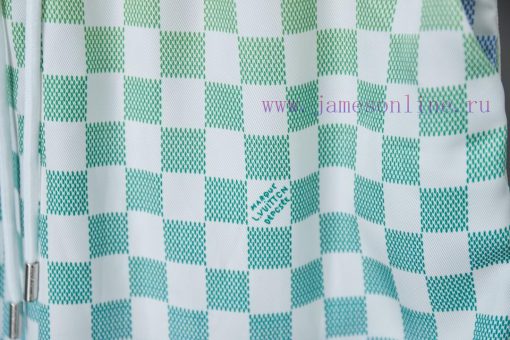 LV Louis Vuitton 25ss New Silk Gradient ShortsThe Damier Pattern Is Integrated With The Marque 8dbv4lq4 - Image 6