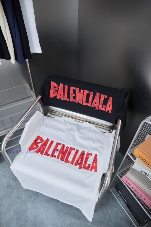 Balenciaga 25SS Early Spring New Red Pattern Paper Printed Short SleeveLight Luxury Fashion Is q3aoyjqb - Image 9