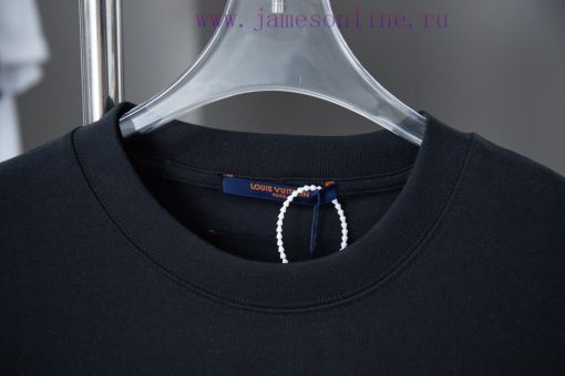 Louis LV 25ss Early Spring New Short Sleeve Gradient Embroidery Ink Painting Printed Short Slee 9pbfy1a5 - Image 4