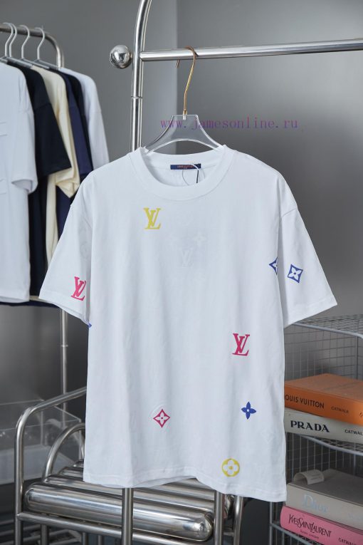 Louis LV 25ss Early Spring New Short Sleeved Full Bottom Printed Foam Letter Short Sleeved Shir zct9chor - Image 2