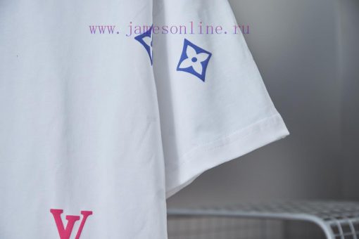 Louis LV 25ss Early Spring New Short Sleeved Full Bottom Printed Foam Letter Short Sleeved Shir zct9chor - Image 5