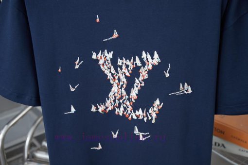 LV Louis Vuitton 25SS Early Spring New Color Embroidered Sailboat Lv Letter Short Sleeved Shirt hkhr5xqx - Image 5