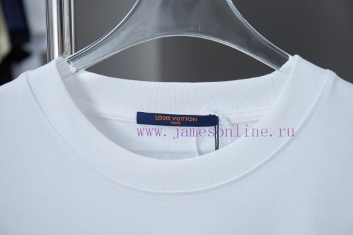 LV Louis Vuitton 25SS Early Spring New Three-dimensional Sponge Foam Lv Letter Short Sleeved Sh txhmereu - Image 4