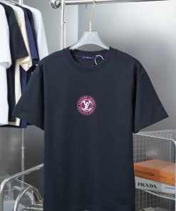 LV Louis Vuitton 25SS Early Spring New Three-dimensional Silicone Lv Letter Short Sleeved Shirt w8m6qavm