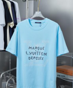LV Louis Vuitton 25SS Early Spring New Three-dimensional Silicone Lv Letter Short Sleeved Shirt j0lh7q21