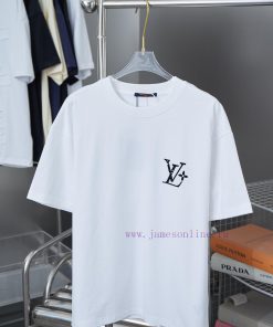 LV Louis Vuitton 25SS Early Spring New Plush Print Lv Letter Short Sleeved ShirtLight Luxury Fa wxo0df7x