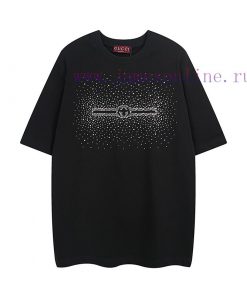 Not Taken Off The Shelves Throughout The Year If There Is Stock AvailableGUCCIGucci2025 Spring/ hkm68hhq