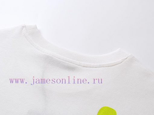 Not Taken Off The Shelves Throughout The Year If There Is Stock AvailableGucci 2025 Collection 0ui6rne7 - Image 5