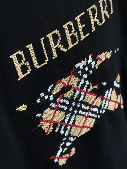 Burberry Round Neck Short Sleeved T-shirtThe Brand Logo Is Created Using The Cross Stitch Embro 6bz12n70 - Image 8
