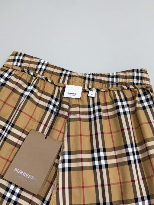 [High Quality] Burberry * Original High Quality Shorts 25s Spring/Summer Fashion Style With Cla kk9sb7yc - Image 9