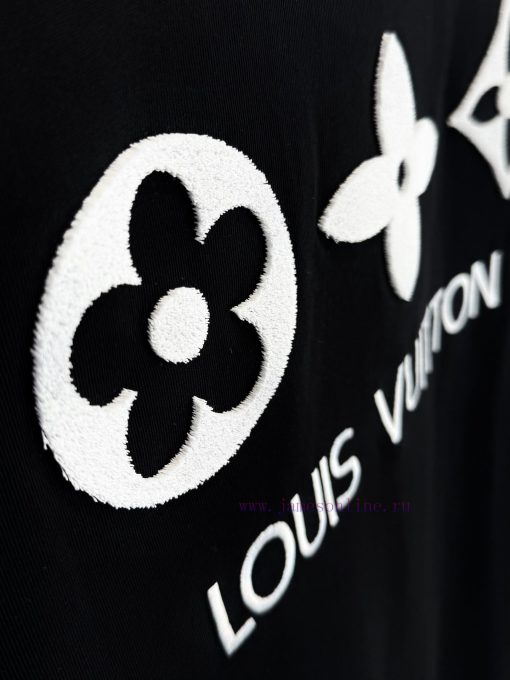 [] Louis Vuitton * Louis VuittonEmbroidered Chest Back Toothbrush Embroidered Logo Letters Shor zrx5snl1 - Image 9