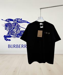 [High Quality] Burberry's New Product Features Embroidered English Rainbow Warhorse Letters On myax9c8k