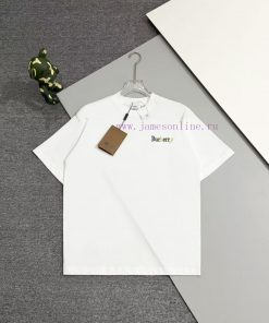[High Quality] Burberry's New Product Features Embroidered English Rainbow Warhorse Letters On dwmdlkb8