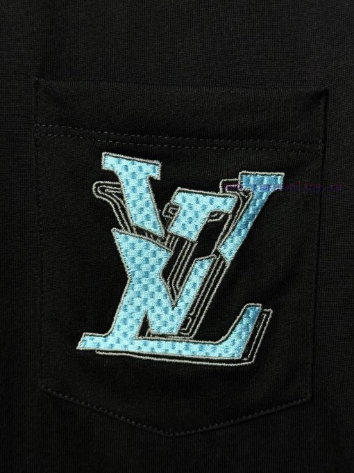 [High Quality] Louis Vuitton 25ss Spring/Summer Collection Features Embroidered Logo On The Che u5a8p4pj - Image 6