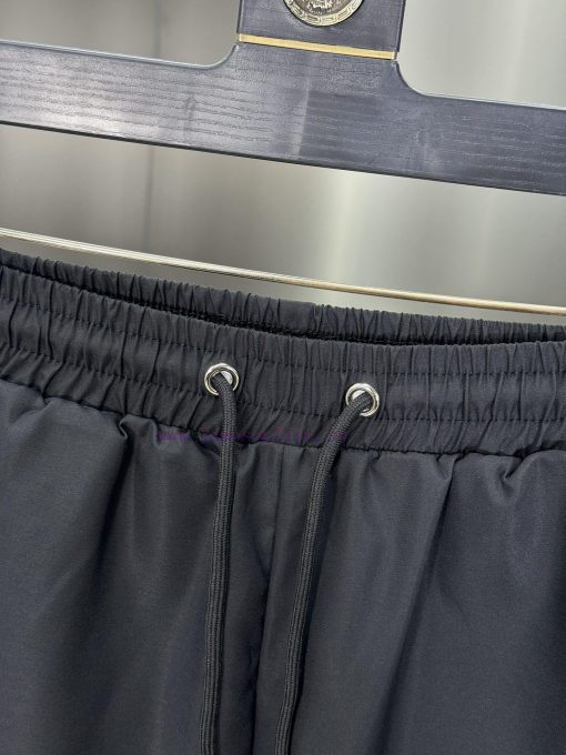 LV 2024 Spring And Summer New Beach Pants Official Shorts Website Synchronized With The Origina b5hziuqz - Image 6