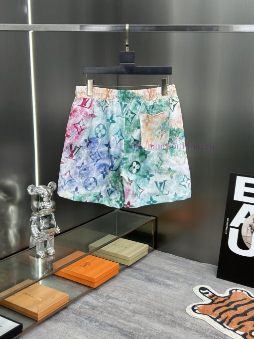 LV 2024 Spring And Summer New Beach Pants Five Cent Shorts Official Website Synchronized With O bwhcd1qd - Image 3