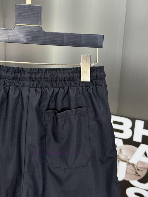 LV 2024 Spring And Summer New Beach Pants Official Shorts Website Synchronized With The Origina b5hziuqz - Image 10