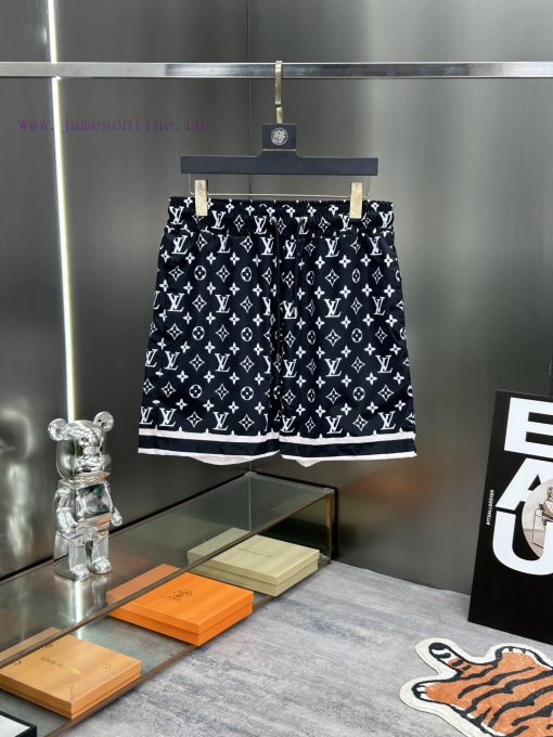LV 2024 Spring And Summer New Beach Pants Five Cent Shorts Official Website Synchronized With O vo2z83e7 - Image 2