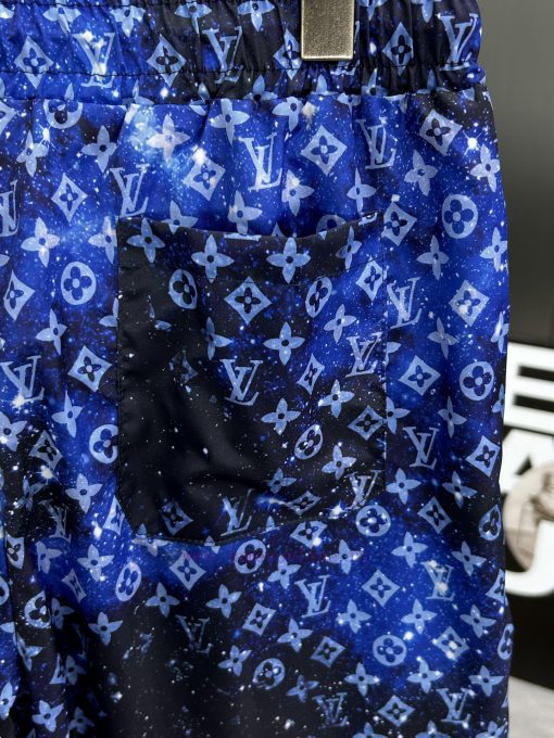 LV 2024 Spring And Summer New Beach Pants Five Cent Shorts Official Website Synchronized With O 3p6wmcik - Image 9