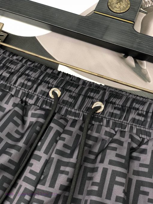 Fendi's New Summer Beach Pants For 2024 With A 1-1 Replica Of The Original Version On The Offic v2nhanha - Image 7