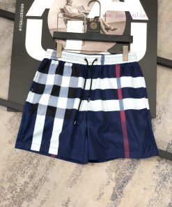 Burberry 2024 Summer Men's Casual Shorts Beach Pants Customized Quick Drying Fabric Soft And Sm qfgggjjx