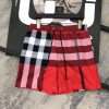 Burberry 2024 Summer Men's Casual Shorts Beach Pants Customized Quick Drying Fabric Soft And Sm fpx3dszs
