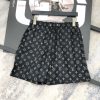 LV 2024 Summer Men's Casual Shorts Beach Pants Customized Quick Drying Fabric Soft And Smooth T 254blld0