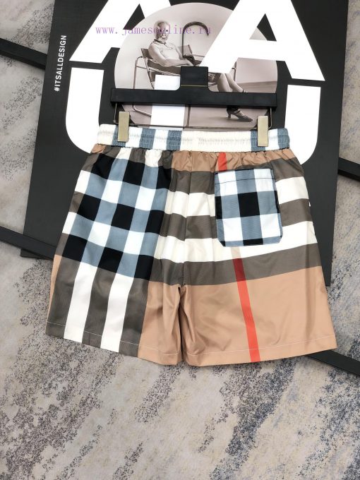 Burberry 2024 Summer Men's Casual Shorts Beach Pants Customized Quick Drying Fabric Soft And Sm sisngpg9 - Image 3