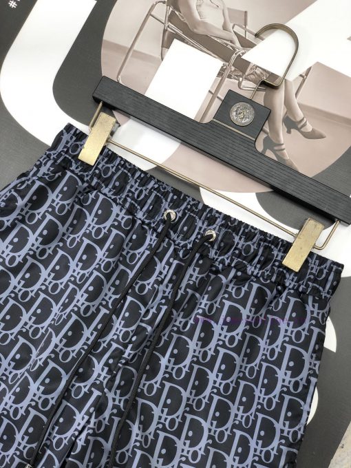 Dior 2024 Summer Men's Casual Shorts Beach Pants Customized Quick Drying Fabric Soft And Smooth 8ee9vu27 - Image 5