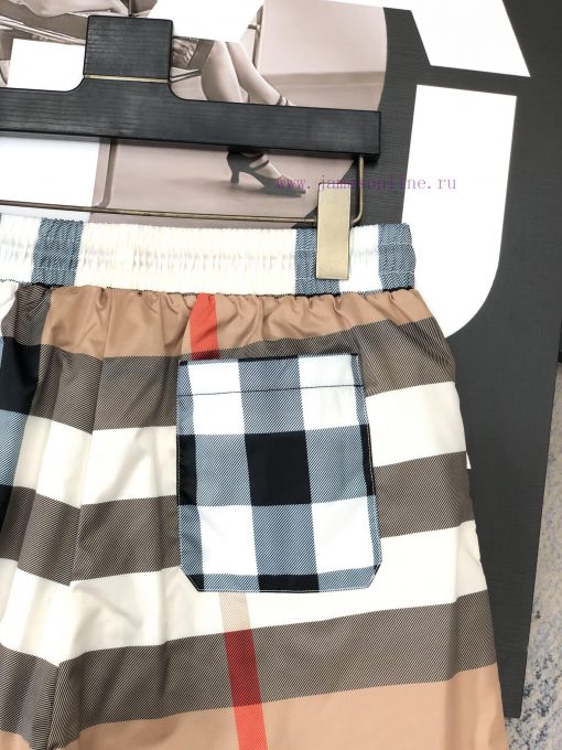 Burberry 2024 Summer Men's Casual Shorts Beach Pants Customized Quick Drying Fabric Soft And Sm sisngpg9 - Image 10