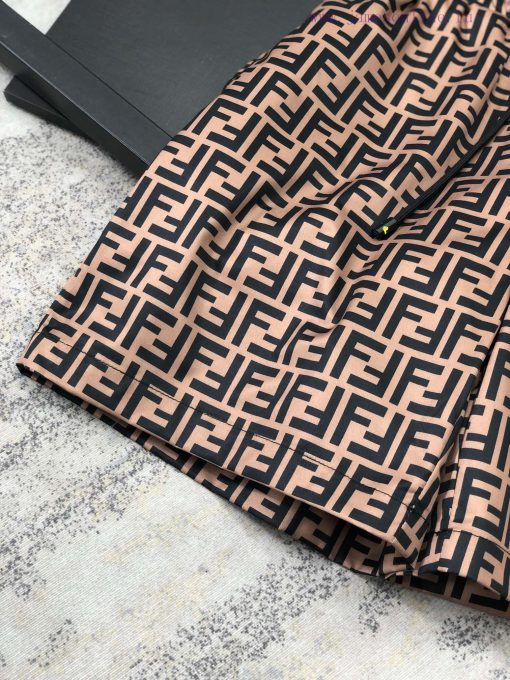 Fendi 2024 Summer Men's Casual Shorts Beach Pants Customized Quick Drying Fabric Soft And Smoot afpdgdg3 - Image 7