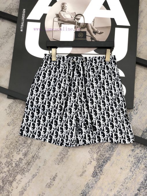 Dior 2024 Summer Men's Casual Shorts Beach Pants Customized Quick Drying Fabric Soft And Smooth 1pspdj9r