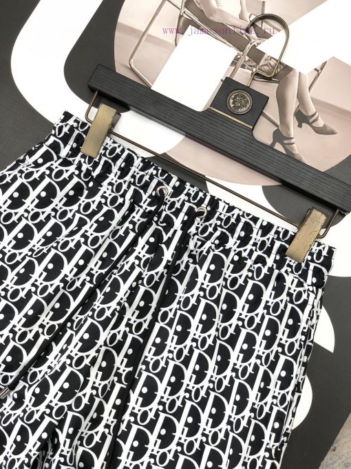 Dior 2024 Summer Men's Casual Shorts Beach Pants Customized Quick Drying Fabric Soft And Smooth 1pspdj9r - Image 5