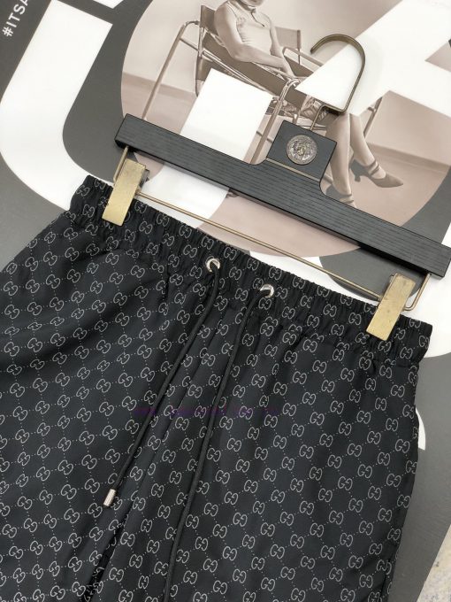 Gucci 2024 Summer Men's Casual Shorts Beach Pants Customized Quick Drying Fabric Soft And Smoot qc52htrw - Image 5