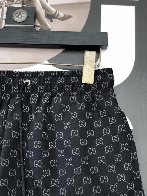 Gucci 2024 Summer Men's Casual Shorts Beach Pants Customized Quick Drying Fabric Soft And Smoot qc52htrw - Image 6