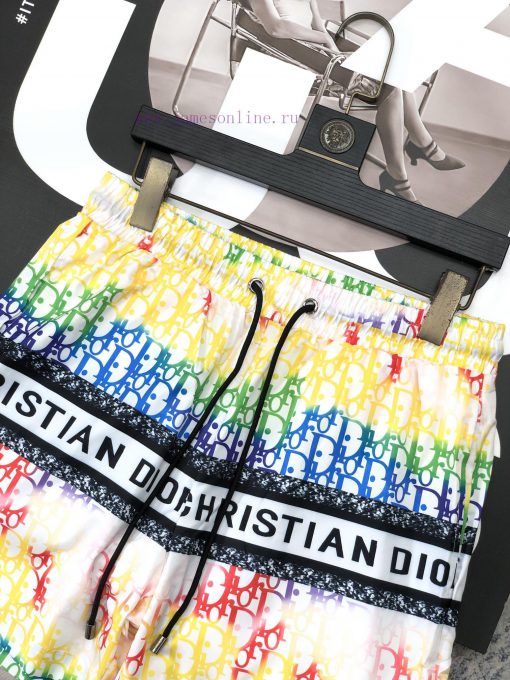Dior 2024 Summer Men's Casual Shorts Beach Pants Customized Quick Drying Fabric Soft And Smooth ae4kz3oe - Image 5