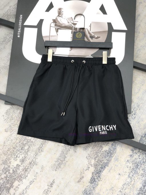 Givenchy 2024 Summer Men's Casual Shorts Beach Pants Customized Quick Drying Fabric Soft And Sm sg61r3so