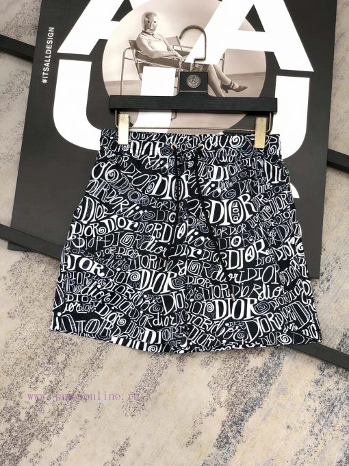 Dior 2024 Summer Men's Casual Shorts Beach Pants Customized Quick Drying Fabric Soft And Smooth 4ygxy8ub