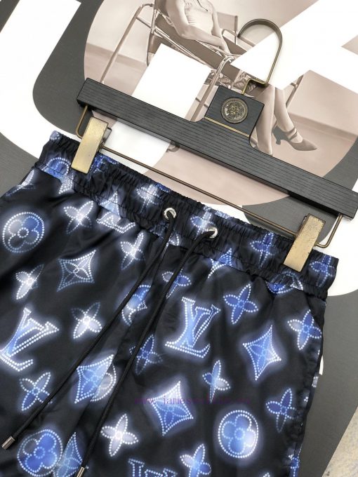 LV 2024 Summer Men's Casual Shorts Beach Pants Customized Quick Drying Fabric Soft And Smooth T 5nk9bq7z - Image 4