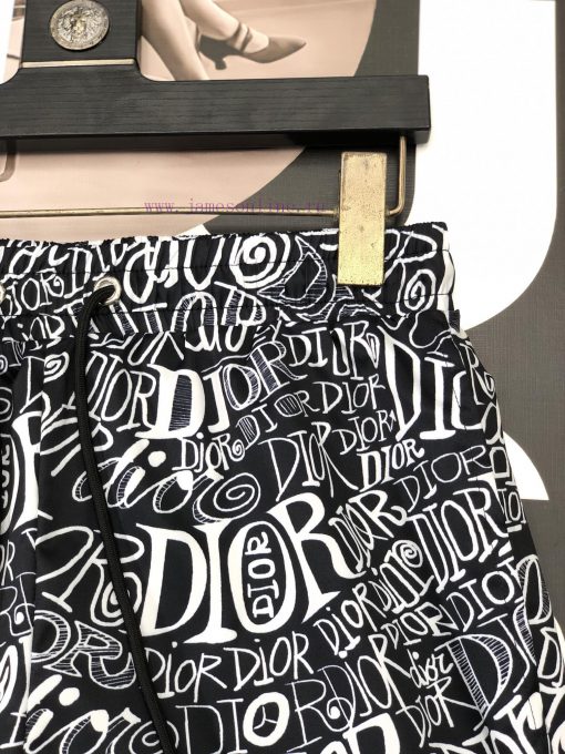 Dior 2024 Summer Men's Casual Shorts Beach Pants Customized Quick Drying Fabric Soft And Smooth 4ygxy8ub - Image 6